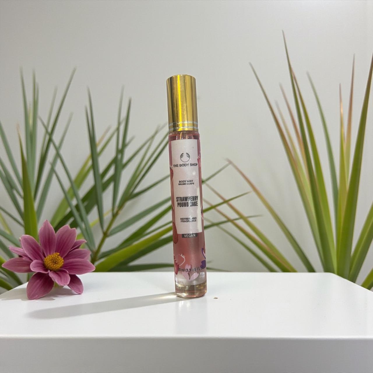 strawberry pound cake body mist 20ml