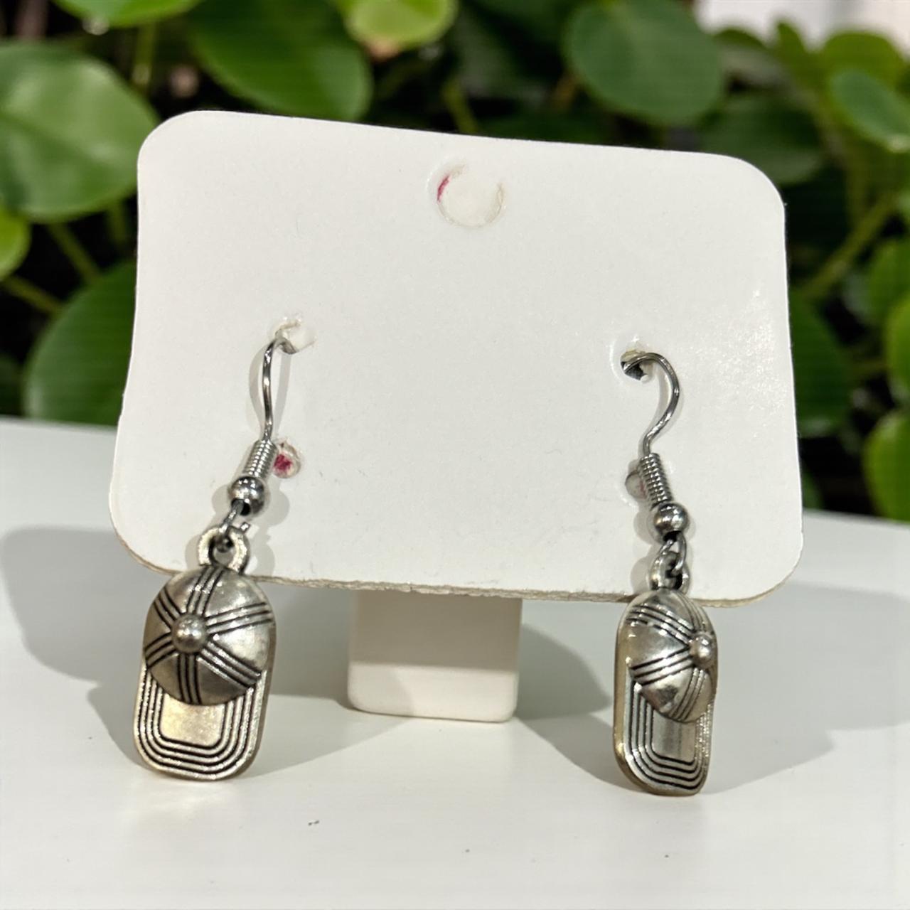 handmade silver cap earing