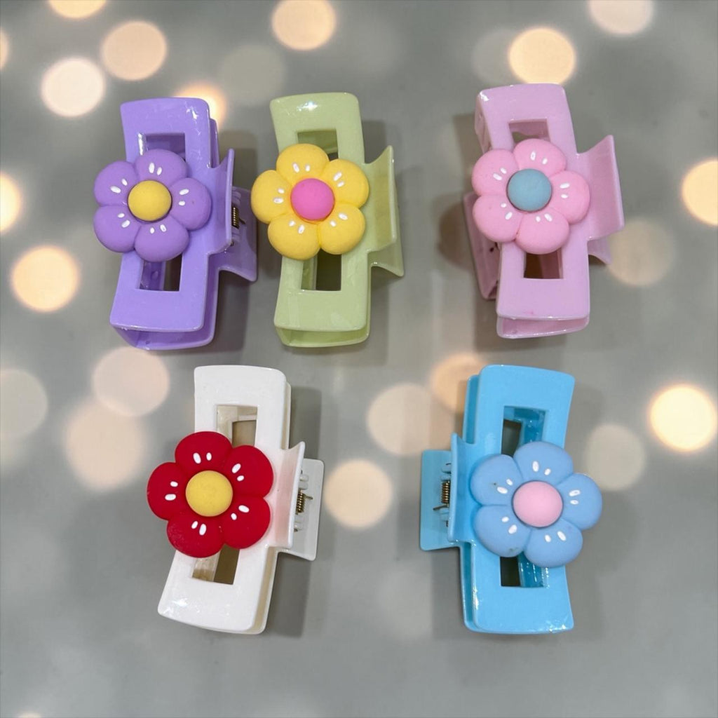 Stylish Flower Hair Claws