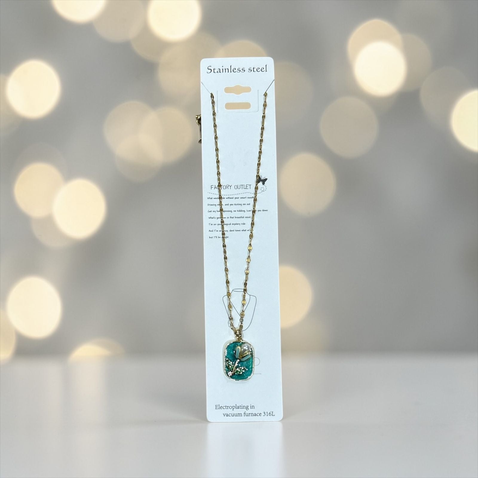 Green flower necklace
