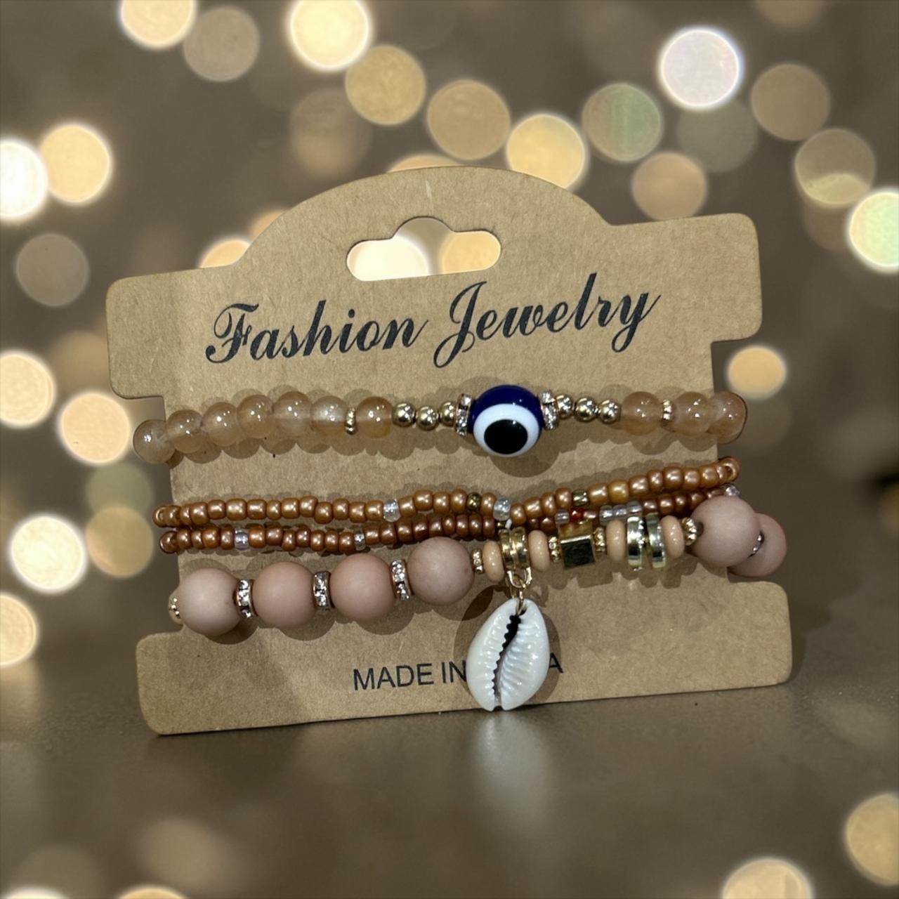 Set of brown bracelet