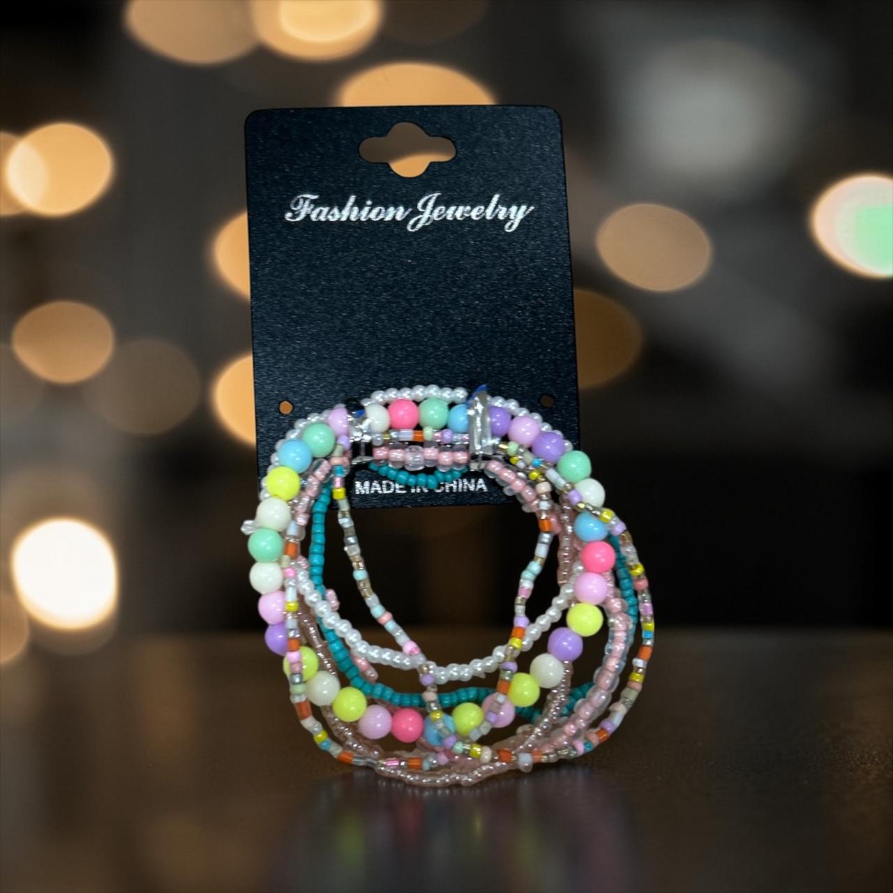 Set of mix color bracelets