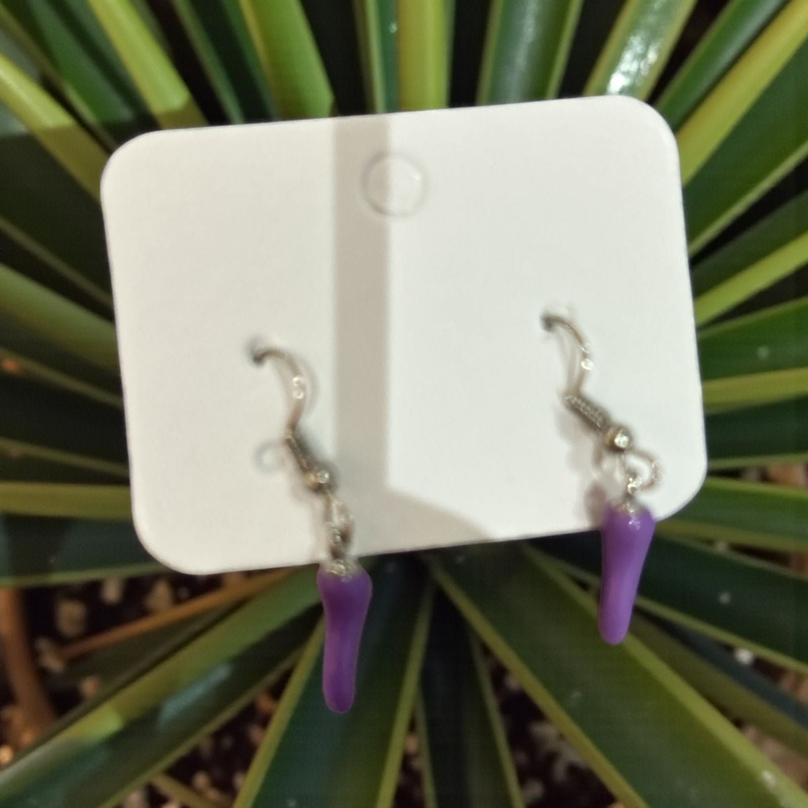 Trendy pepper earing
