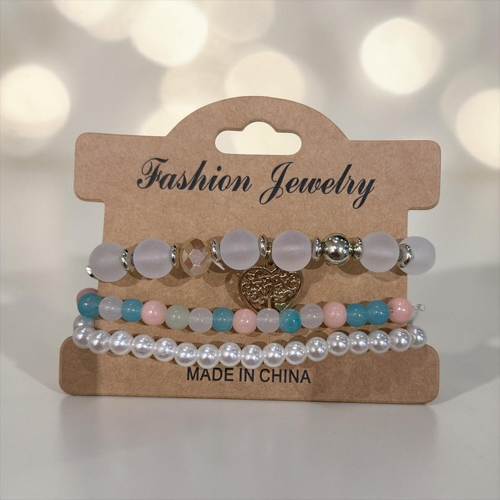 Set of white bracelets