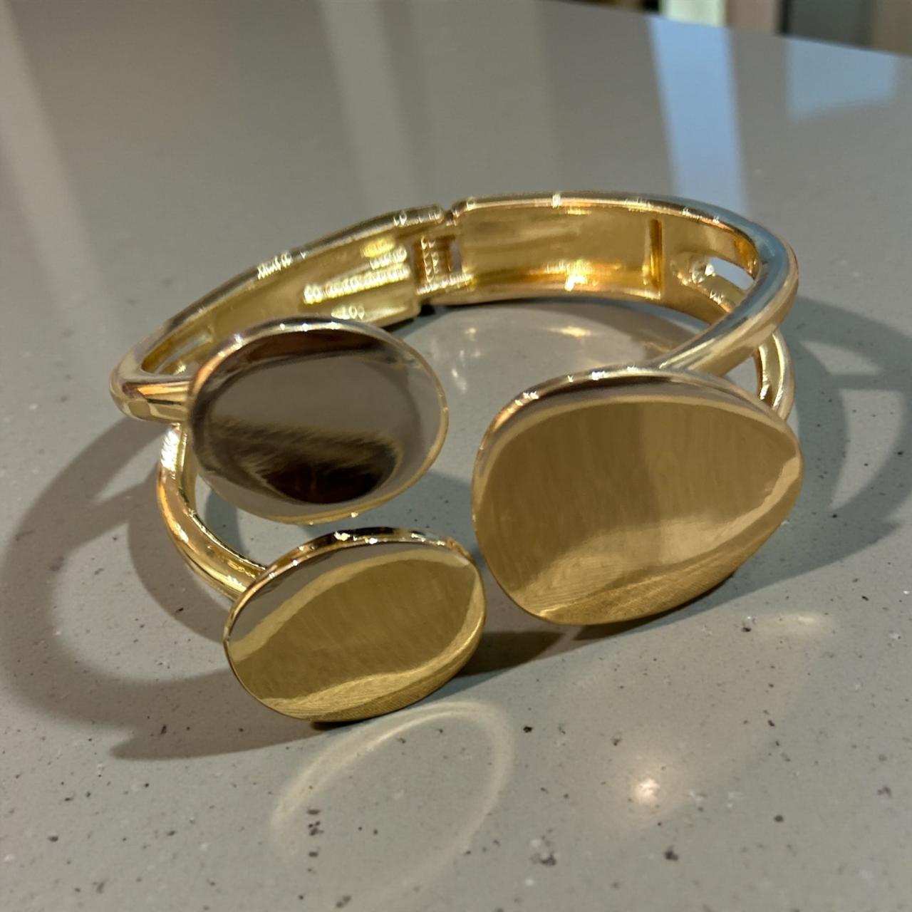 circle bangle